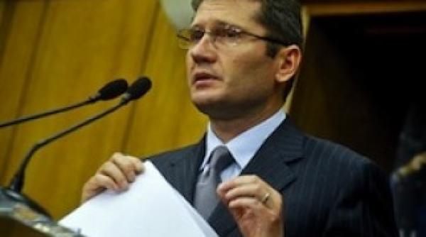 liviu negoita a decapitat toate filialele locale ale pdl dambovita