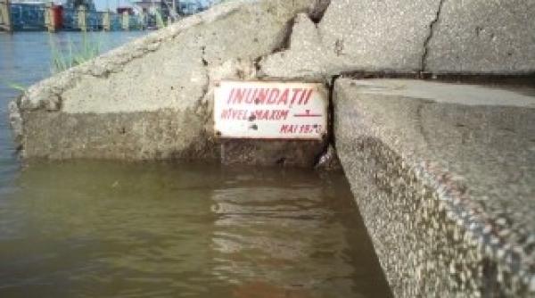 nivelul dunarii se apropie de cota de atentie la tulcea