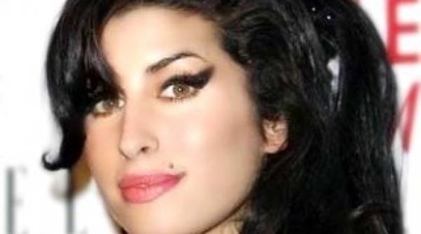amy winehouse ucisa de bulimie
