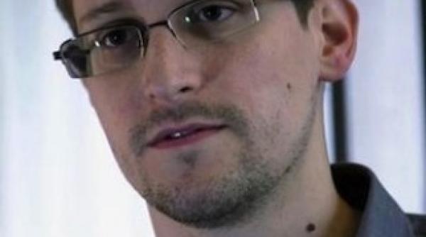 sua snowden este un tradator si avertizeaza rusia si china