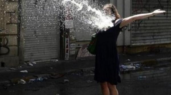 turcia protestele continua politia aresteaza