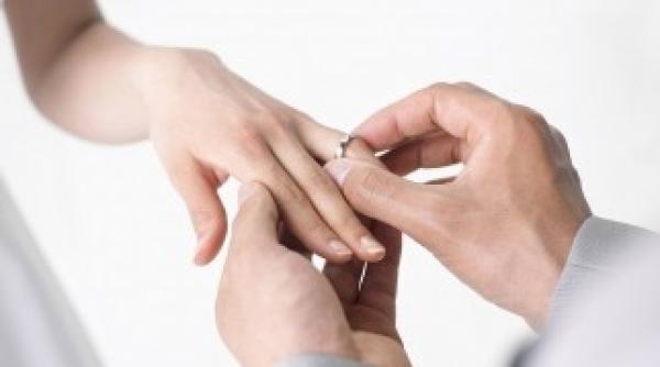 sinodul bor ia masuri pentru apararea familiei