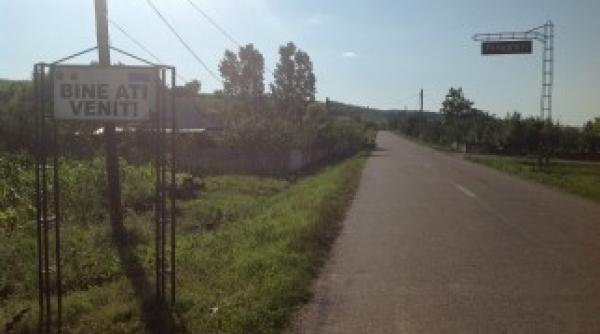 dezbatere publica pe gazele de sist la pungesti ecologistii s au infratit cu biserica cine face cinste