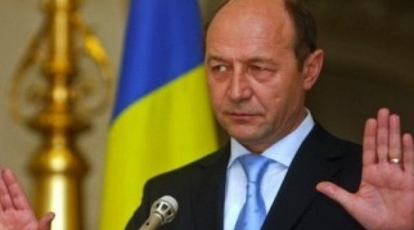 basescu il uimeste pe un lider pdl ce ii reproseaza acesta presedintelui