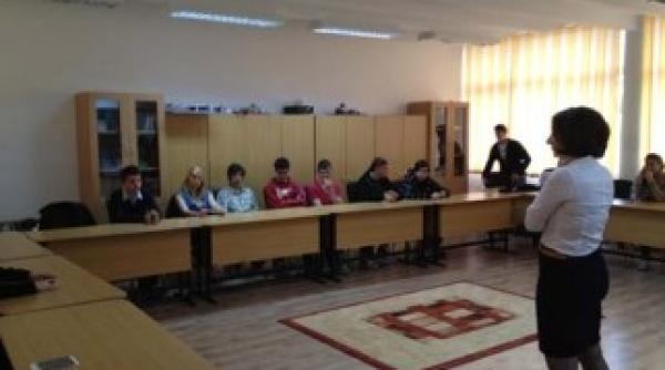 peste 80 de liceeni si au crescut nivelul de competenta profesionala