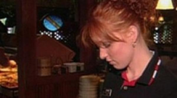 bacsis de 10 000 de dolari pentru o pizza