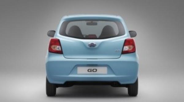 nissan si a lansat propriul logan