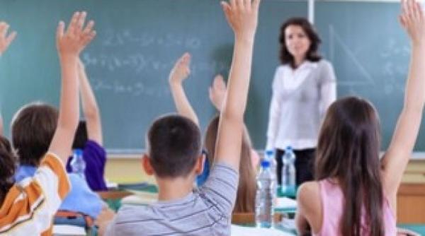 structura anului scolar 2013 2014 cand vor avea elevii vacante