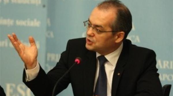 a avut si emil boc o blonda dar a fost disponibilizata