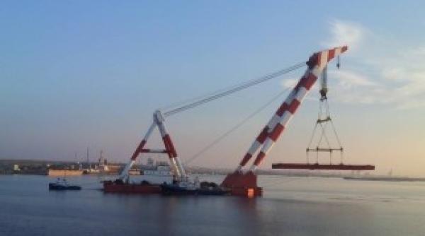 vezi cum se construieste podul care scurteaza drumul spre mare