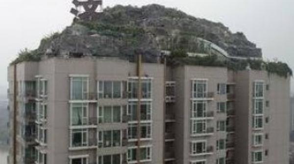 daca mohamed nu se duce la munte il amenajeaza pe bloc