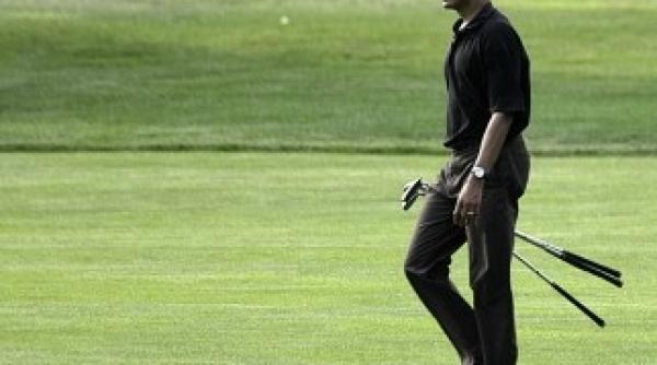 obama isi intrerupe concediul pentru a se adresa egiptului