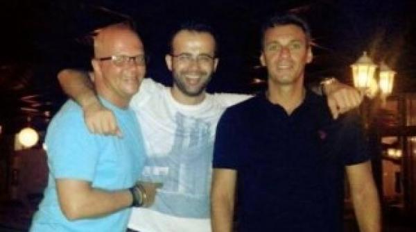 ce imagine a postat mihai gadea pe facebook are peste 4600 de like uri