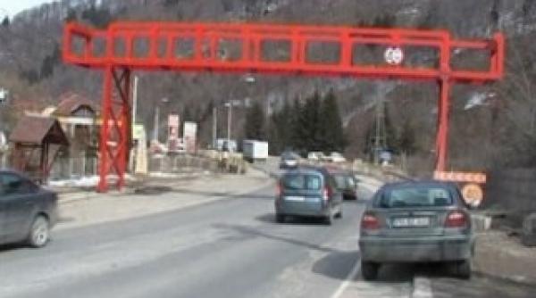 pasarelele pietonale peste dn 1 date in folosinta in azuga busteni si comarnic