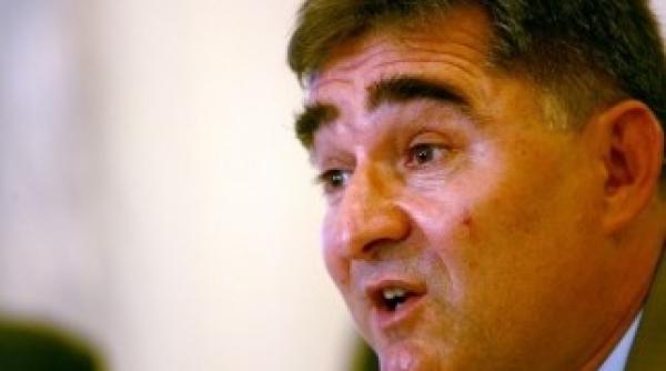 reactia ironica a lui ghise la propunerea miss parlament