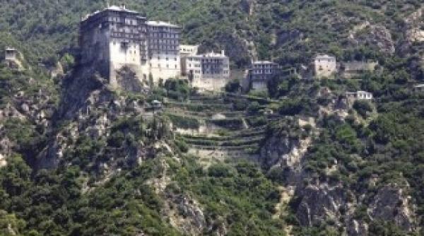 secretul sanatatii fizice si mentale a calugarilor de pe muntele athos