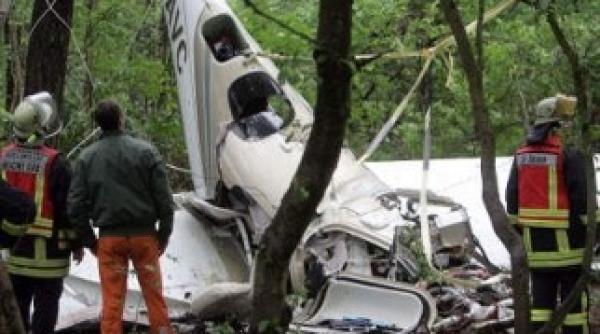 avion prabusit in germania