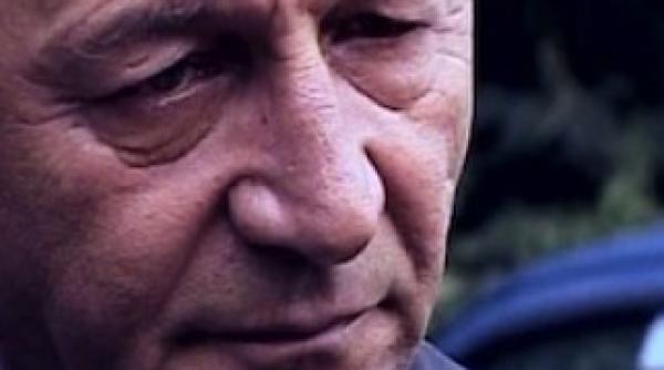 traian basescu si nicolae ceausescu tratament egal in strainatate