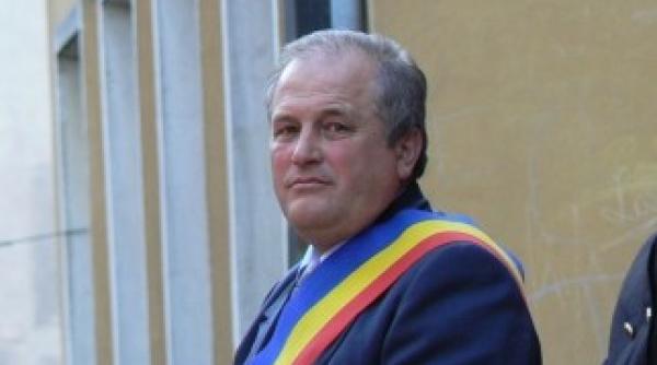 primar exclus din pdl