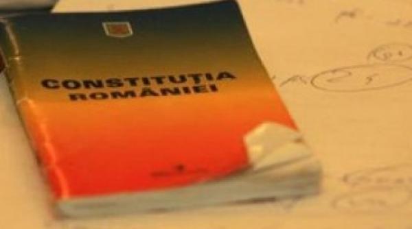 comisia de la venetia asteapta proiectul de revizuire a constitutiei vezi termenul