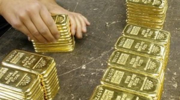 patrick andre de hillerin il face tampit pe un senator