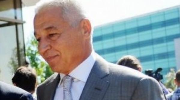 legatura dintre basescu si mafia creditelor cu acte false