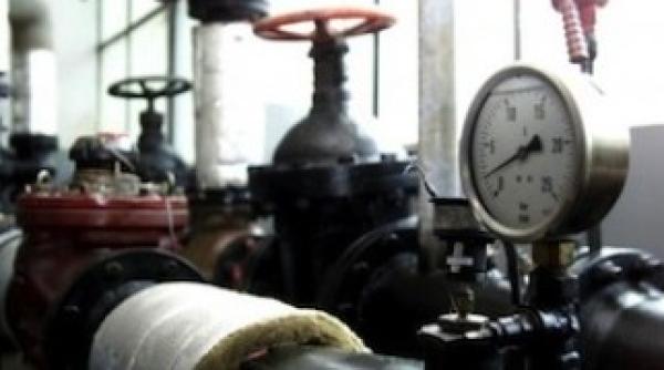 pentru bucuresteni apa calda doar ziua noaptea caldura