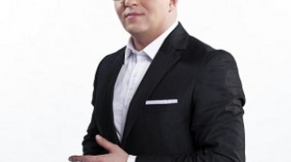 adrian ursu noul director editorial al intact