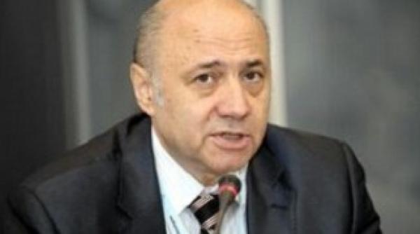 medicul irinel popescu pleaca din pc care este motivul