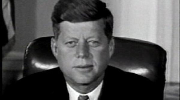 cine ar fi responsabil de disparitia creierului presedintelui jfk