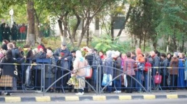 icoane facatoare de minuni in capitala calendarul manifestarilor de sfantul dimitrie