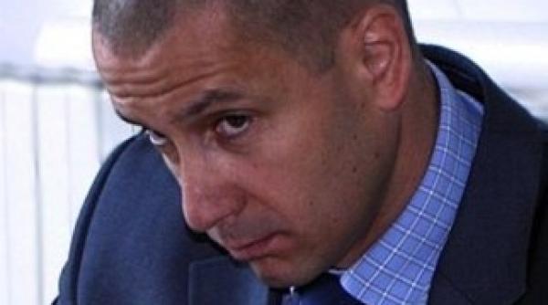 cat de grava este implicarea lui papici in tranzactia cu terenuri pentru basescu