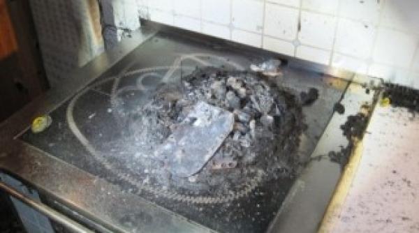 primul robot din lume care s a sinucis