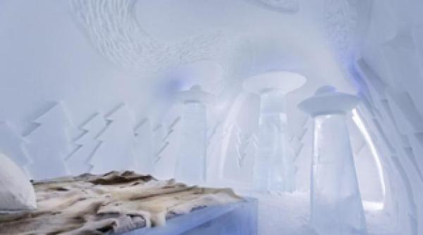 autoritatile au cerut alarma de incendiu la hotelul de gheata