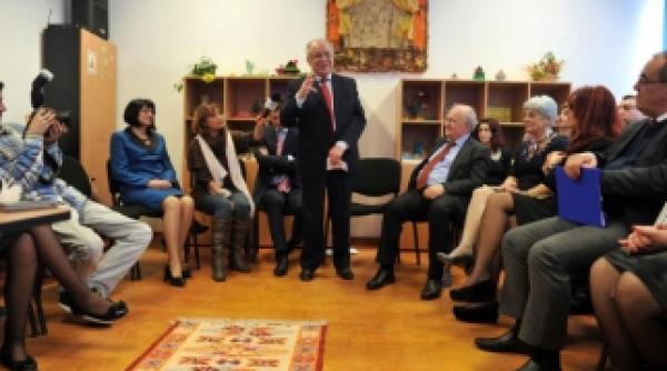 dezbatere cu iliescu andronescu negoita si costoiu organizata de vulpescu