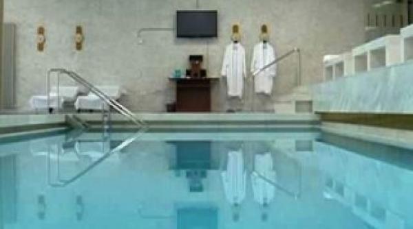 basescu a ramas fara piscina vila dante a fost trecuta in domeniul privat al statului