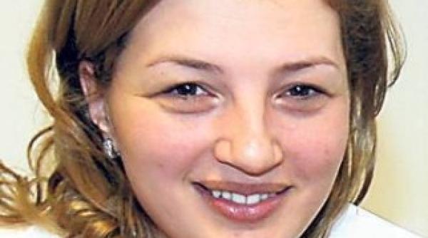 contractul ioanei basescu este legal cine spune asta