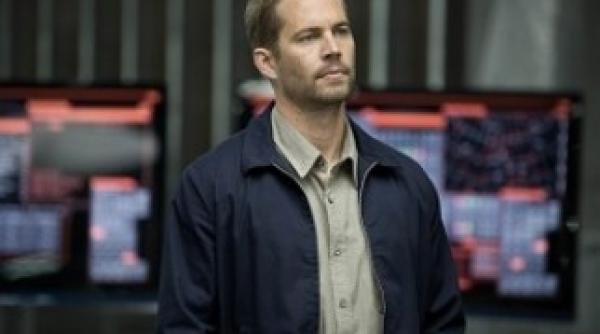 prima poza cu fata lui paul walker dupa moartea actorului