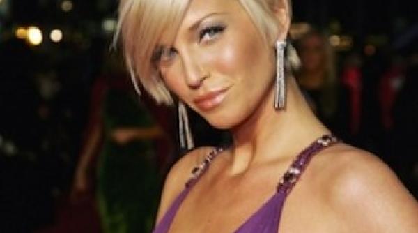 sarah harding moment jenant la o petrecere