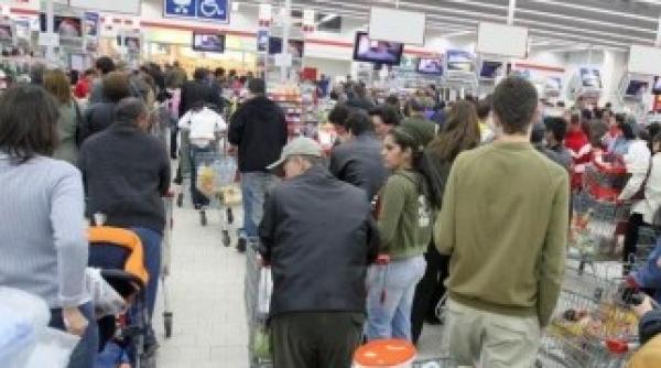 clipe de cosmar intr un supermarket murit timp ce si facea cumparaturile de craciun