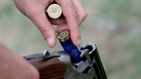 caz socant un barbat si impuscat doi vecini