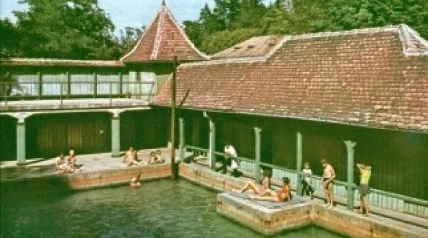 vederi postale de pe vremea comunismului foto