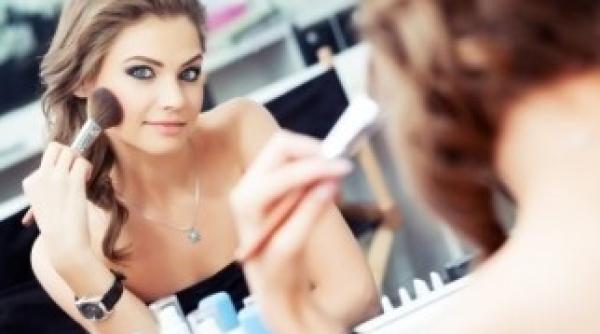 substante nocive pe care le aplicam pe piele parfumul cel mai periculos