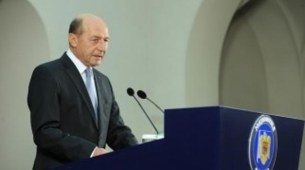 basescu dupa sedinta csat