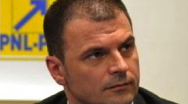 liberalul mircea rosca ar prelua portofoliul de la interne