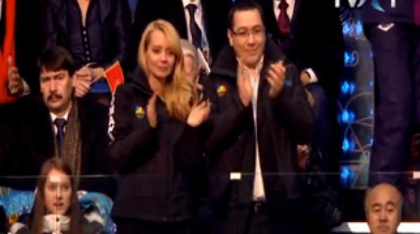 victor ponta alaturi de sotie saluta delegatia romaniei la soci