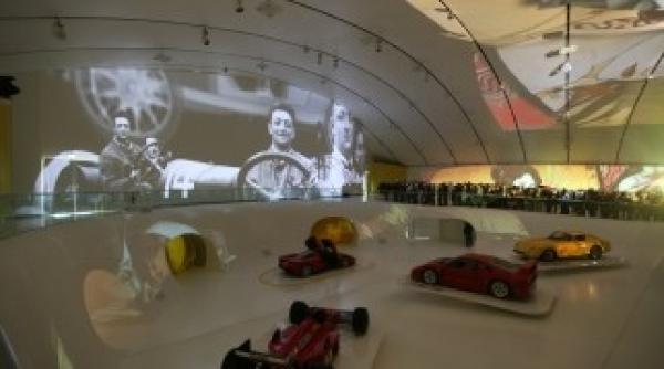 veste bomba despre ferrari