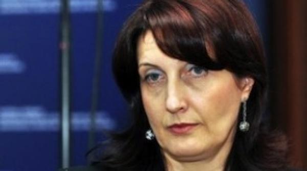 stefania duminica plagiat sustine universitatea bucuresti