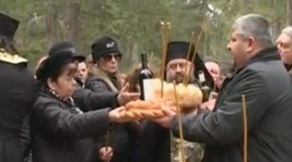 imagini emotionante de la parastasul lui adrian iovan