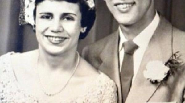 povestea zguduitoare indragostitilor din imagine foto